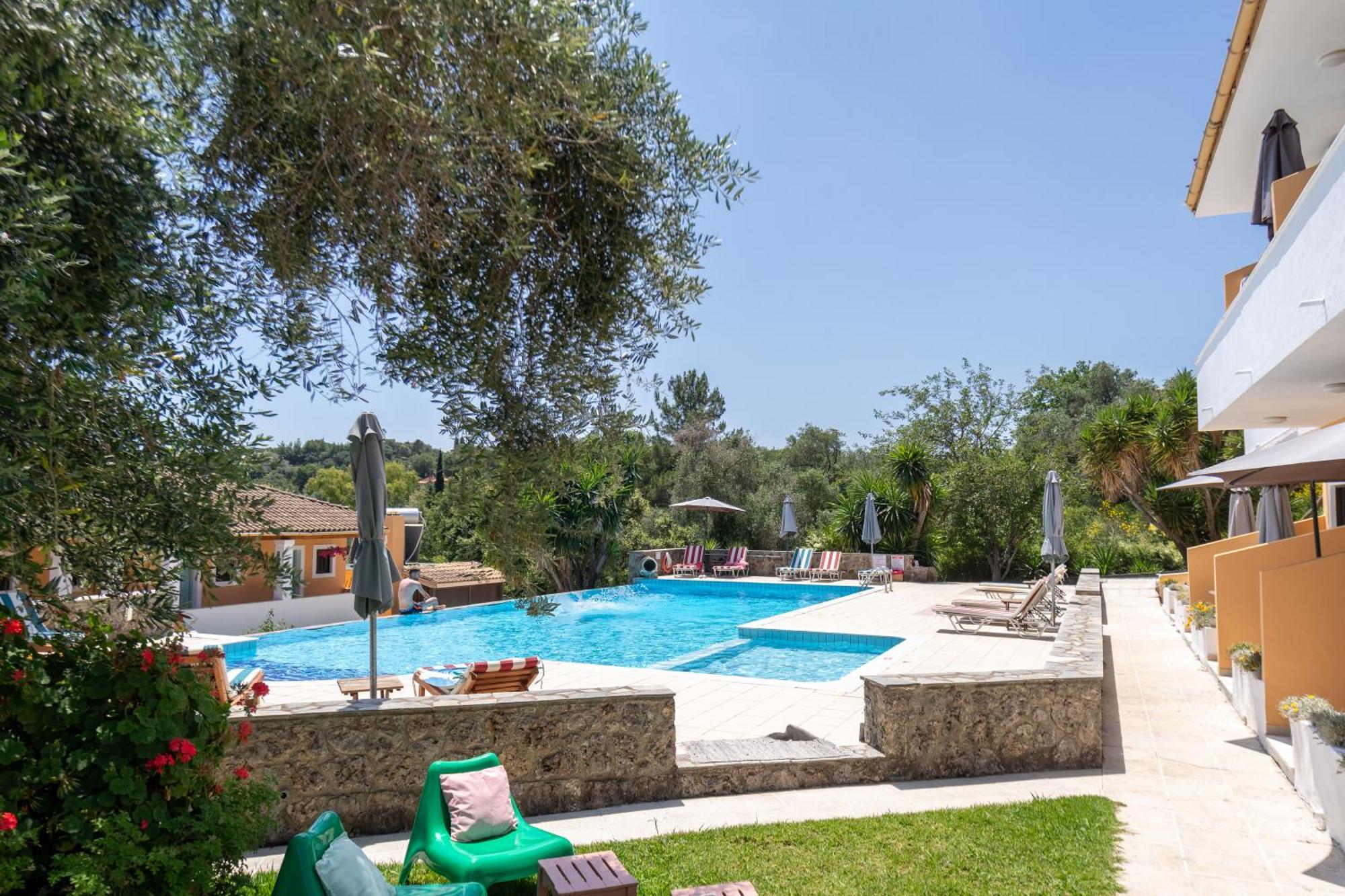 Aparthotel Little Corfu Dassiá Exteriér fotografie